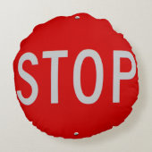 Coussins Ronds Stop Sign Red and White fun cool (Dos)