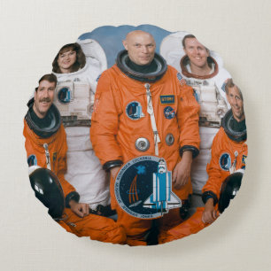 COUSSINS RONDS STS-80 THROW PILLOW