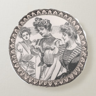 Coussins Ronds Vintage Romance Couple : Antique Rose Girly Love