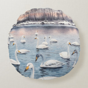 Coussins Ronds White mute swan on a lake. Watercolor paintingswan