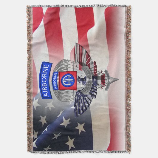 Couverture 82e division aéroportée Ancien aigle (devant Vertical)