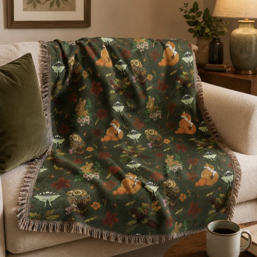 Couverture Animaux de la forêt automnale, motif vert