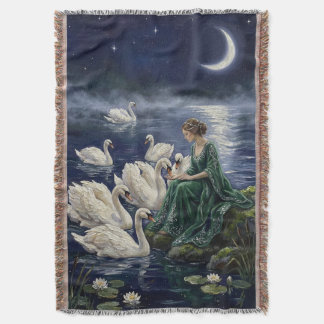 Couverture Art fantastique de lune sur lac aux cygnes celtiqu