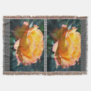 Couverture belle rose jaune. art photographique floral.