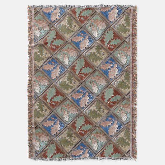 Couverture Blanche à lancer à franges avec feuilles en chêne (devant Vertical)