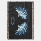 Couverture Blue Glowing Angel Wings on black background (devant Vertical)