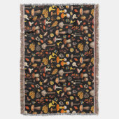 Couverture Champignons sauvages sur le noir (devant Vertical)