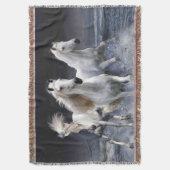 Couverture Chevaux à lancer l'oreiller (devant Vertical)