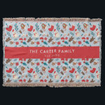 Couverture Christmas Winter Snowman Custom Nom de famille<br><div class="desc">Couverture de Noël personnalisée. Ajoutez votre propre nom de famille et l'année où votre famille est établie. Conçu et illustré avec amour par Kristine Lee www.kristineleedesigns.com</div>