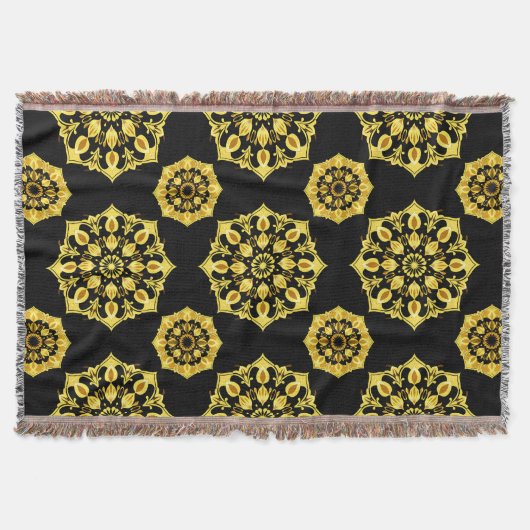 Couverture Conception de mandala doré avec motifs symétriques (Devant)