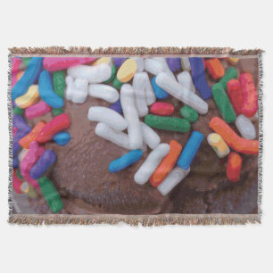 Couverture Crème glacée au chocolat foncé avec arrosage arc-e