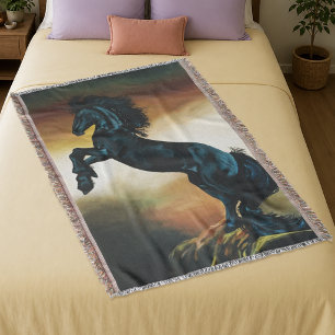 Couverture Danse fantastique de licorne noire au coucher du s