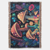 Couverture De beaux elfes mignons jouent sous les champignons (devant Vertical)