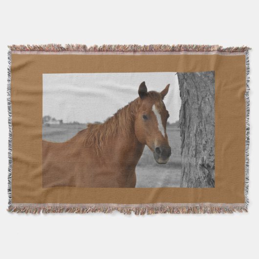 Couverture de lancer de cheval près d'un arbre (Devant)