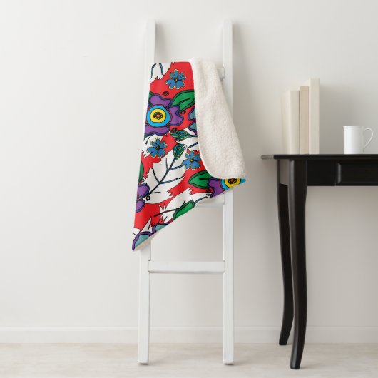 Couverture de mise à l'eau en plumes rouges (En situation)