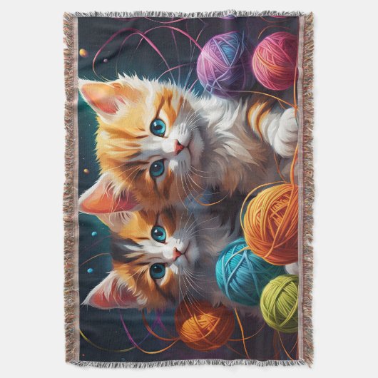 Couverture Deux chatons mignons avec des boules de fil (devant Vertical)