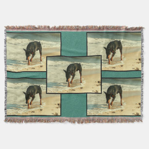 Couverture Dobermann à l'image de peinture de plage