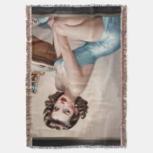 Couverture Élégant Épinglette Beauté de fille en bleu satiné  (devant Vertical)