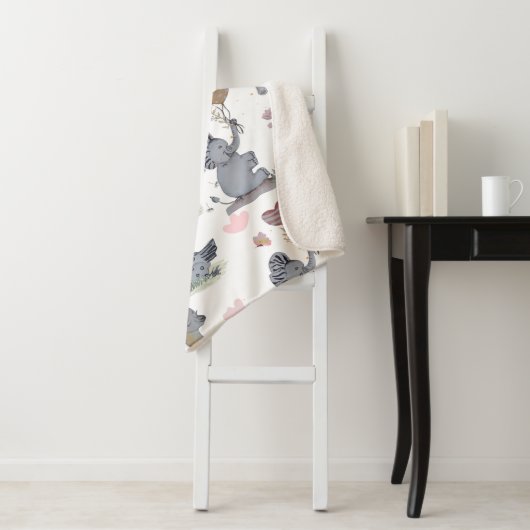 Couverture "Eleze Elephant & Polka Hen" Boganhues (En situation)