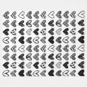 Couverture en polaire - Coeurs noir et blanc (Devant (Horizontal))