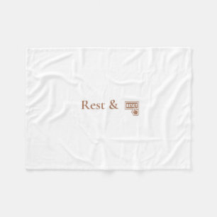 Couverture en polaire confortable pour repos et ré