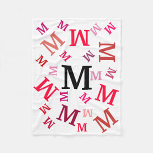 Couverture en polaire - Lettres mélangées en rouge