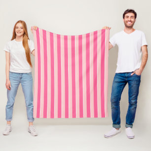 Couverture en polaire rayée rose clair et foncé