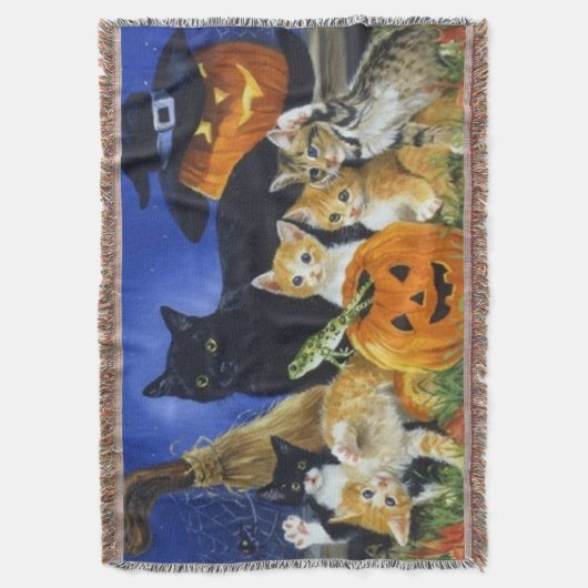Couverture Famille Halloween Kitty (devant Vertical)