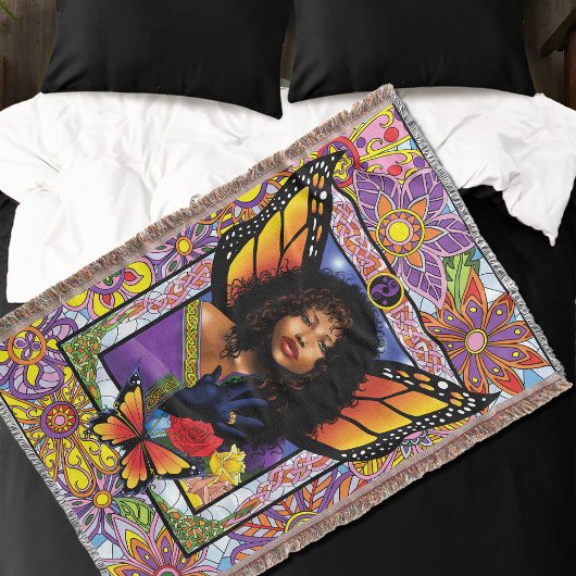 Couverture Fée afro-américaine avec aile papillon monarque