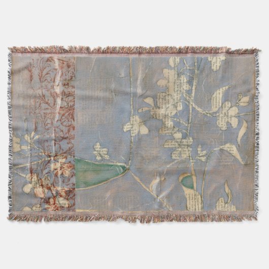 Couverture Fleurs blanches sur Arrière - plan de papier journ (Devant)