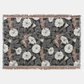 Couverture Fleurs de lune et sphinx Moths 2 (Devant)