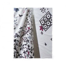 Couverture florale blanche noire