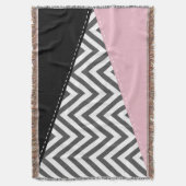 Couverture Gris Zigzag, Gris Chevron, Motif Zigzag, Rose (devant Vertical)