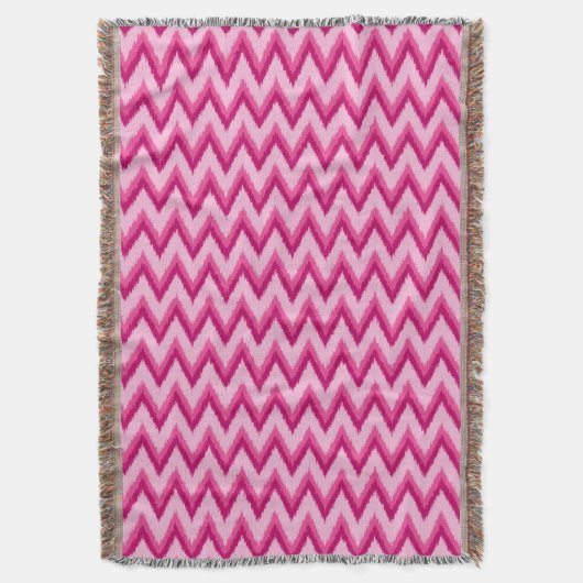 Couverture Ikat Chevron Stripes - Fuchsia et rose pâle (devant Vertical)