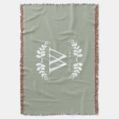 Couverture Monogramme vert Sage (devant Vertical)