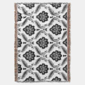Couverture Motif Damassé Rococo Gris Noir Blanc (devant Vertical)