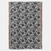 Couverture Motif noir de dentelle sur l'arrière - plan blanc (devant Vertical)