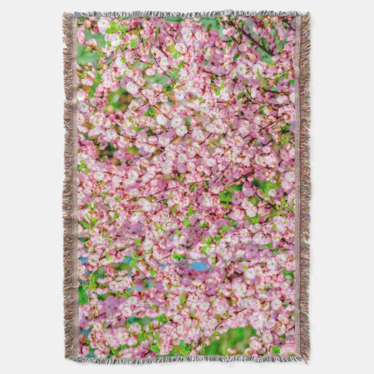 Couverture Plum à fleurs (devant Vertical)