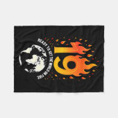 Couverture Polaire 19th Birthday Gift_ Ready To Set The World On Fire (Devant (Horizontal))