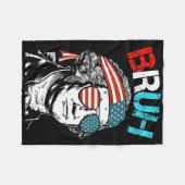 Couverture Polaire 4 juillet 2024 George Washington Bruh. (Devant (Horizontal))