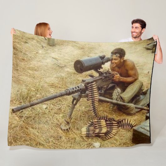 COUVERTURE POLAIRE .50 CAL ET UNE GRANDE PORTÉE (En situation)