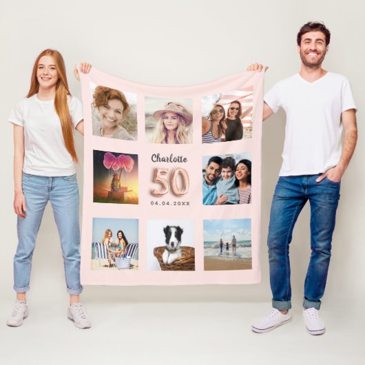 Couverture Polaire 50e anniversaire rose or rose photo nom collage (En situation)