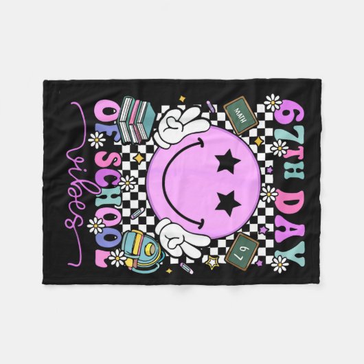 Couverture Polaire 67th Day Of School Vibes Groovy Retro 100 Days Of  (Devant (Horizontal))