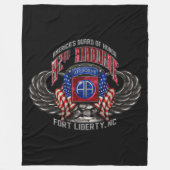 Couverture Polaire 82e Noir aéroporté (Devant)