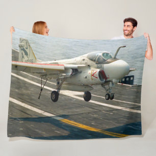COUVERTURE POLAIRE A-6E