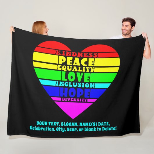 Couverture Polaire Ajouter Votre Texte, Rainbow Heart Peace Equality  (En situation)