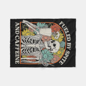 Couverture Polaire Alimenté Par Spite Et Caffeine Skeleton Halloween (Devant (Horizontal))
