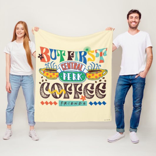 Couverture Polaire AMIS™ | Mais Premier café Vibrant Graphisme (En situation)