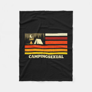 Couverture Polaire Amoureux de camping drôle drapeau rétro feu de cam
