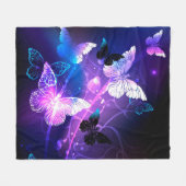 Couverture Polaire Arrière - plan avec papillons de nuit (Devant (Horizontal))